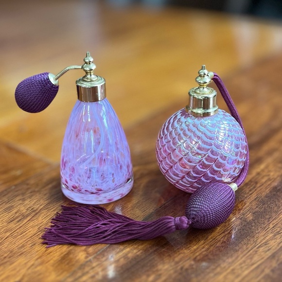 Vintage Handblown Perfume Bottle - Picture 3 of 15